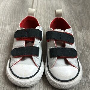 GUC Converse CTAS in Pure Platinum/Black/Casino